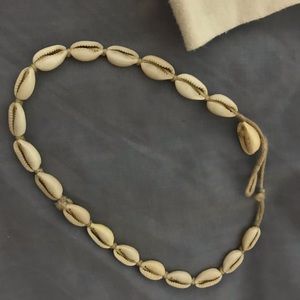 Ron Jon seashell necklace